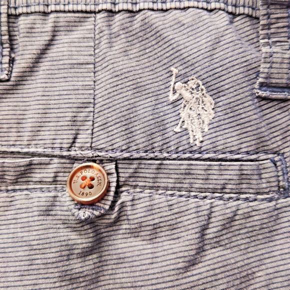 US Polo Assn. Chino Shorts Men 38 Gray Pinstripe Classic Flat Front Slash Pocket - Picture 6 of 8